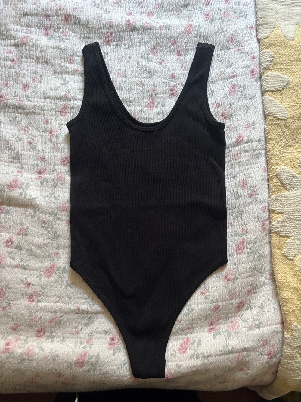 Zara Black Ribbed Scoop Neck Bodysuit